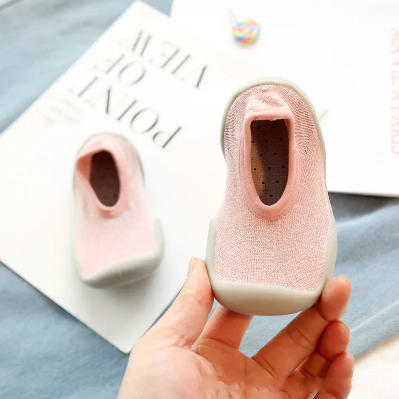 Chaussures antidérapantes pour nouveau-né