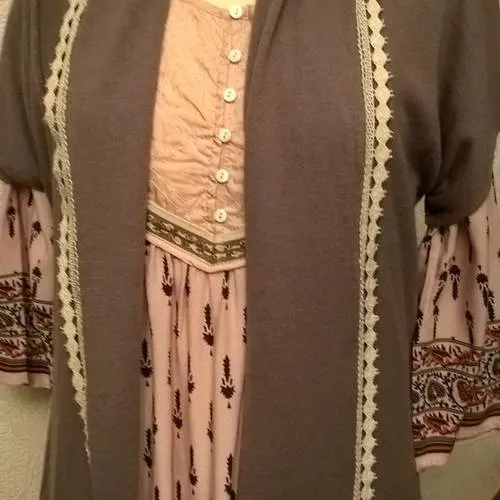 Gilet longs sans manches de couleur taupe