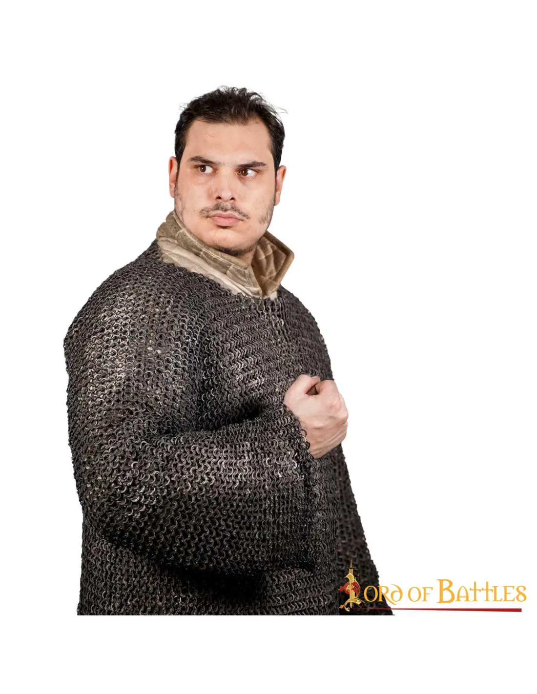 Longue cotte de mailles médiévale avec anneaux en titane rivetés ⚔️ Boutique