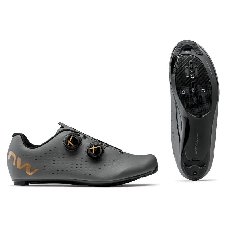 Northwave Revolution 3 - Chaussures vélo de route homme | Hardloop
